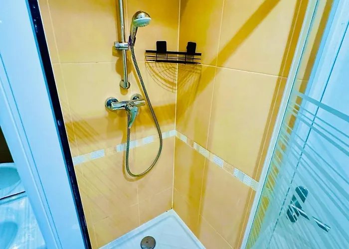 élégant à Conflant Appartement